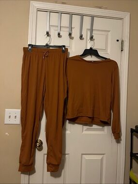 2 piece jogger set